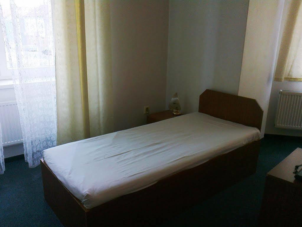 פראג Hotel U Sladku מראה חיצוני תמונה